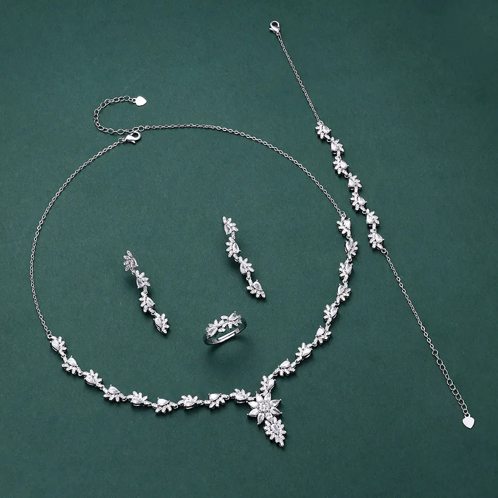 Ensemble de bijoux complet en zircon à la mode de 4 pièces, adapté aux fêtes de femmes, luxueux bijoux de mariage en cristal CZ de Dubaï Nigeria