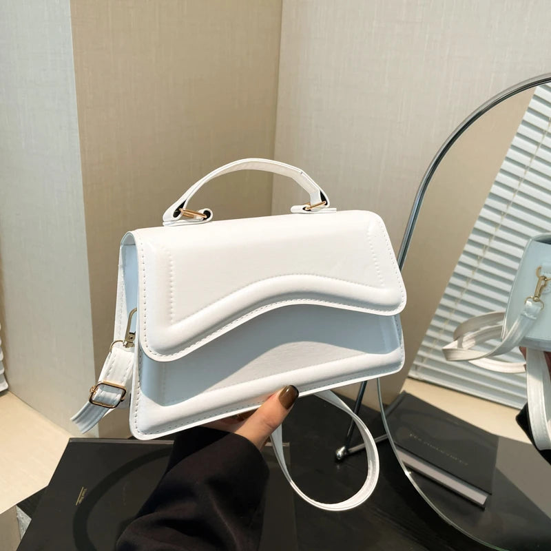 Sac à main élégant matelassé en PU à rabat magnétique, bandoulière réglable et détachable, pour femmes, pour les déplacements quotidiens, sac à bandoulière décontracté