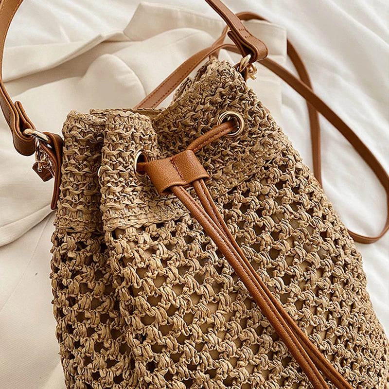 Sac seau en paille tressée pour femme, sac à bandoulière, sac de plage d'été, sac de voyage rétro, petit sac à main et sac à main pour femme