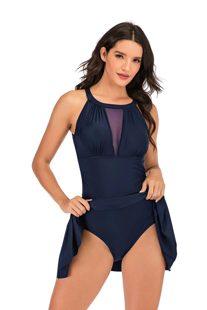 Maillot de bain une pièce pour femme, nouvelle collection 2024, avec short, maille fine, design ajouré, couleur unie, noir, rouge, bleu foncé, grande taille