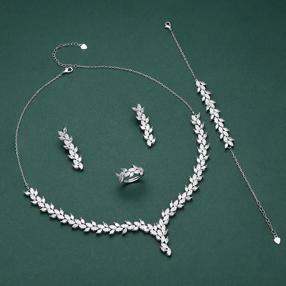 Ensemble de bijoux complet en zircon à la mode de 4 pièces, adapté aux fêtes de femmes, luxueux bijoux de mariage en cristal CZ de Dubaï Nigeria