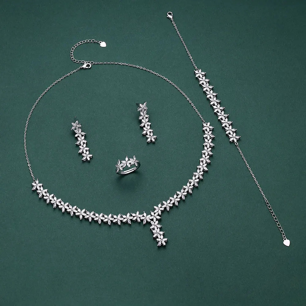 Ensemble de bijoux complet en zircon à la mode de 4 pièces, adapté aux fêtes de femmes, luxueux bijoux de mariage en cristal CZ de Dubaï Nigeria