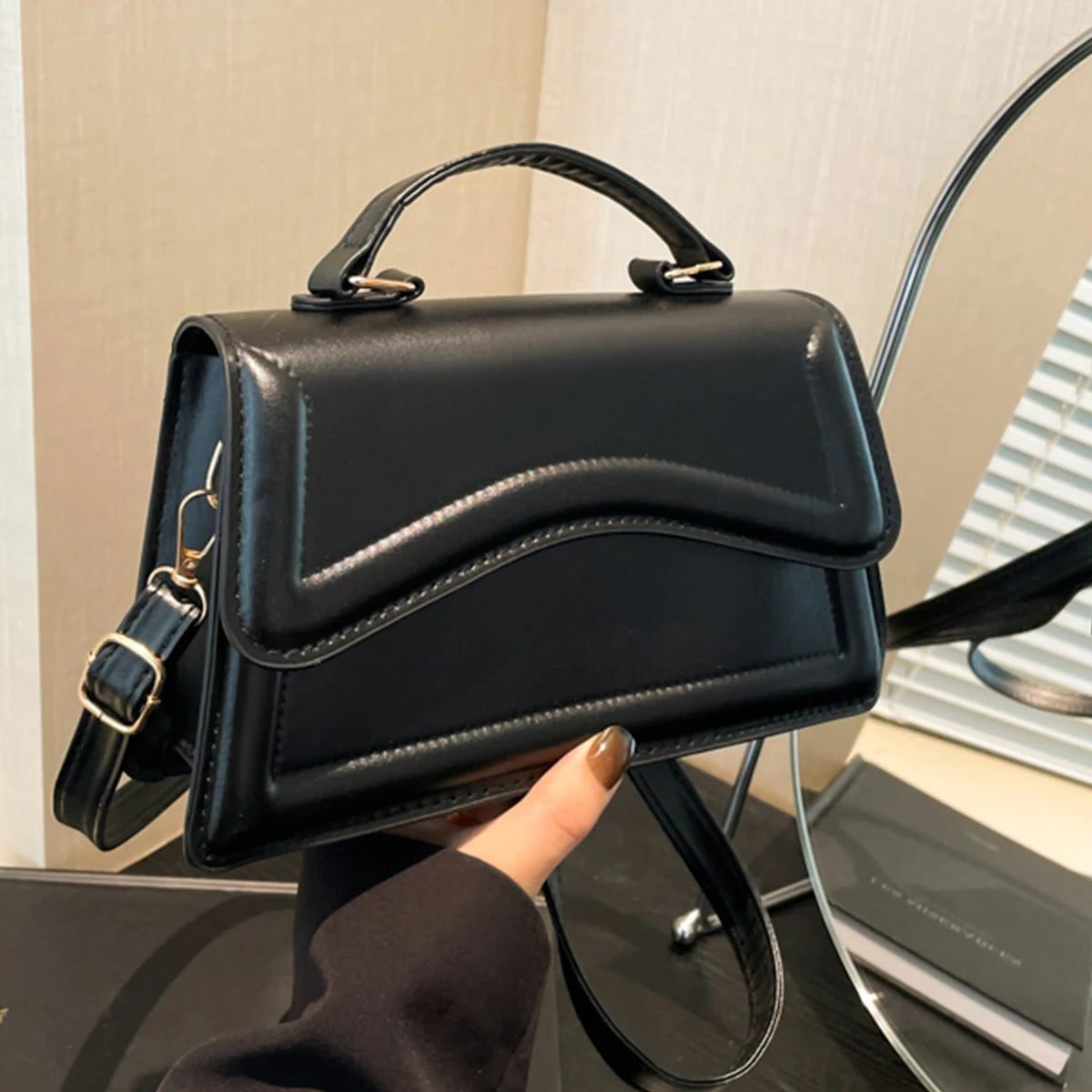 Sac à main élégant matelassé en PU à rabat magnétique, bandoulière réglable et détachable, pour femmes, pour les déplacements quotidiens, sac à bandoulière décontracté