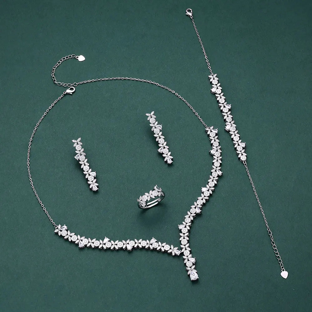 Ensemble de bijoux complet en zircon à la mode de 4 pièces, adapté aux fêtes de femmes, luxueux bijoux de mariage en cristal CZ de Dubaï Nigeria